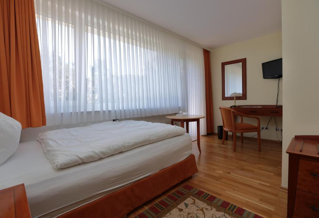Hotel Am Rossberg Altenahr Pokoj fotografie